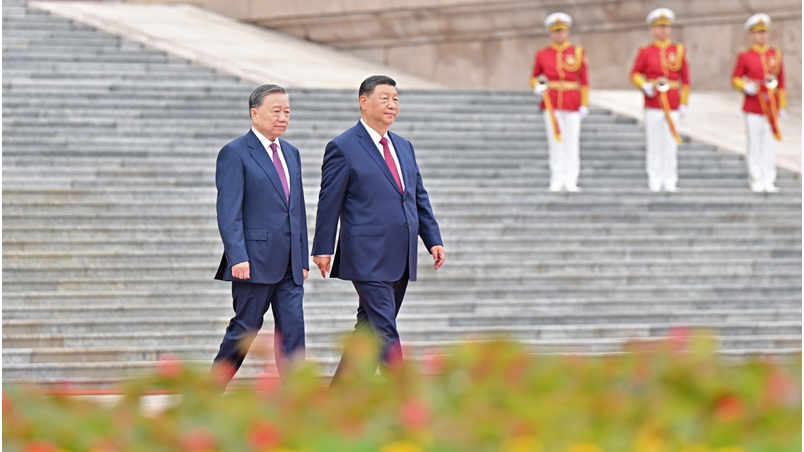 习近平同越共中央总书记、国家主席苏林会谈