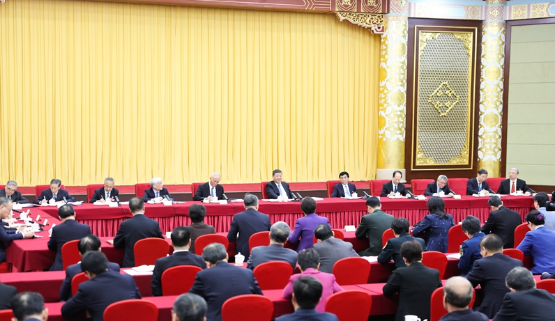 习近平在看望参加政协会议的民盟民进教育界委员时强调:强化教育对科技和人才支撑作用 形成人才辈出人尽其才才尽其用生动局面