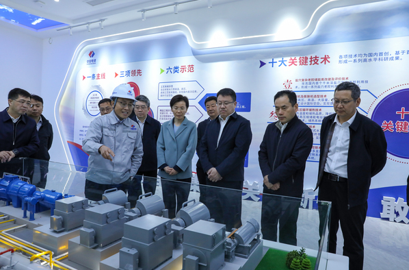 王小军赴山东湖南调研战略新兴投资项目并开展系列商务活动